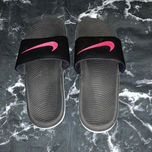 Nike slides